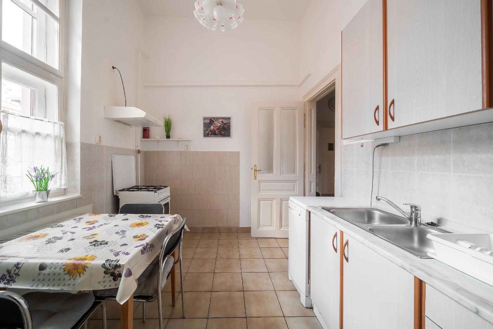 Tomka Apartman Szeged Ngoại thất bức ảnh