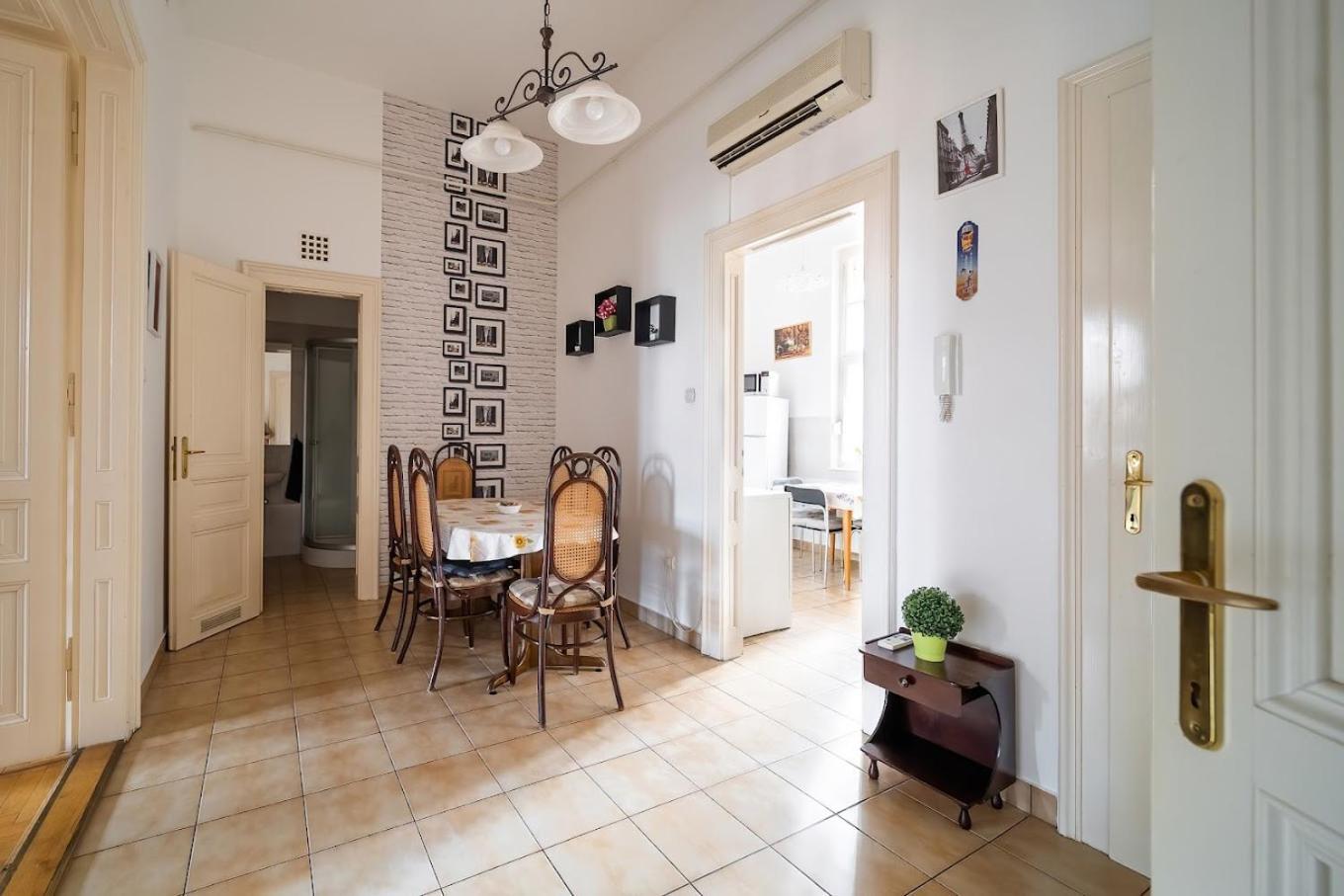 Tomka Apartman Szeged Ngoại thất bức ảnh